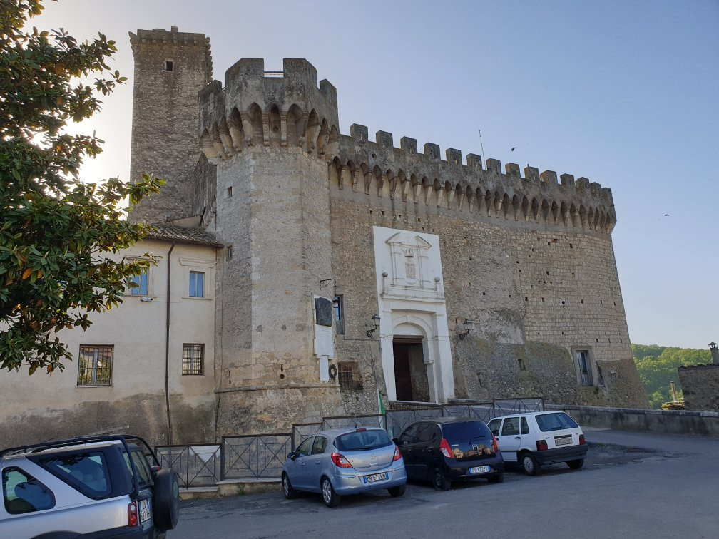 Castello Abbaziale景点图片