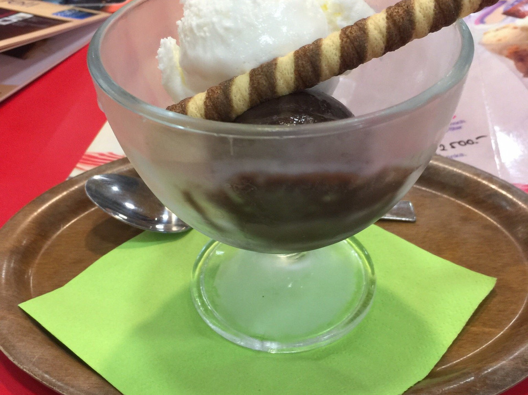 Caffee Rigoletto Eis Salon