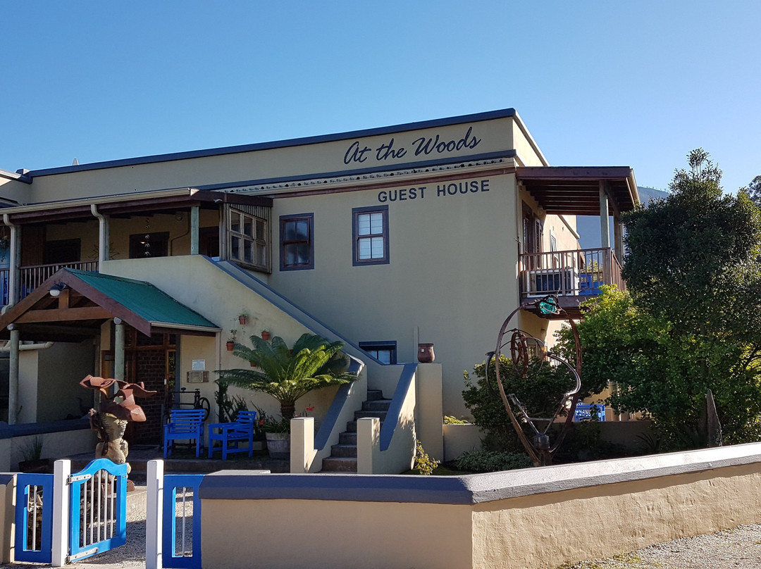 At The Woods Guest House主图