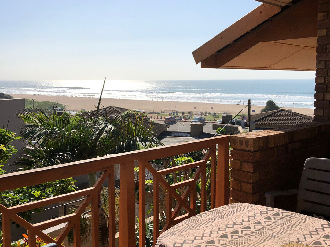 Beachfront Cabanas主图