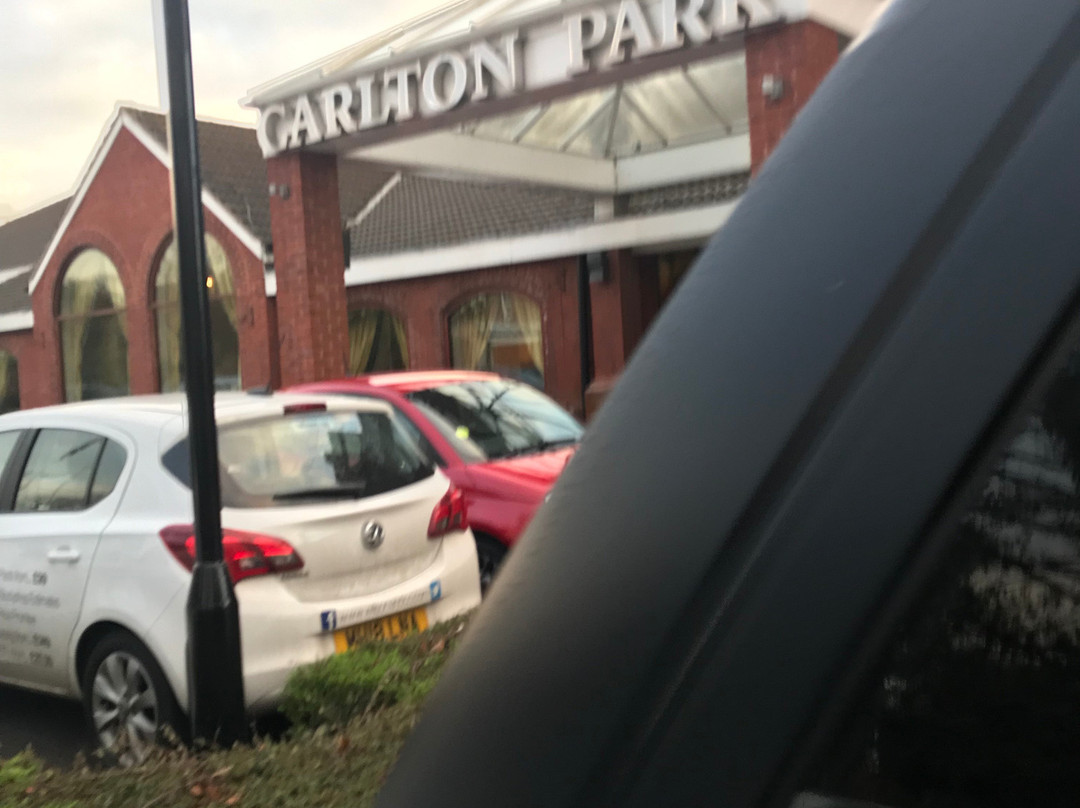 Carlton Park Hotel Rotherham主图