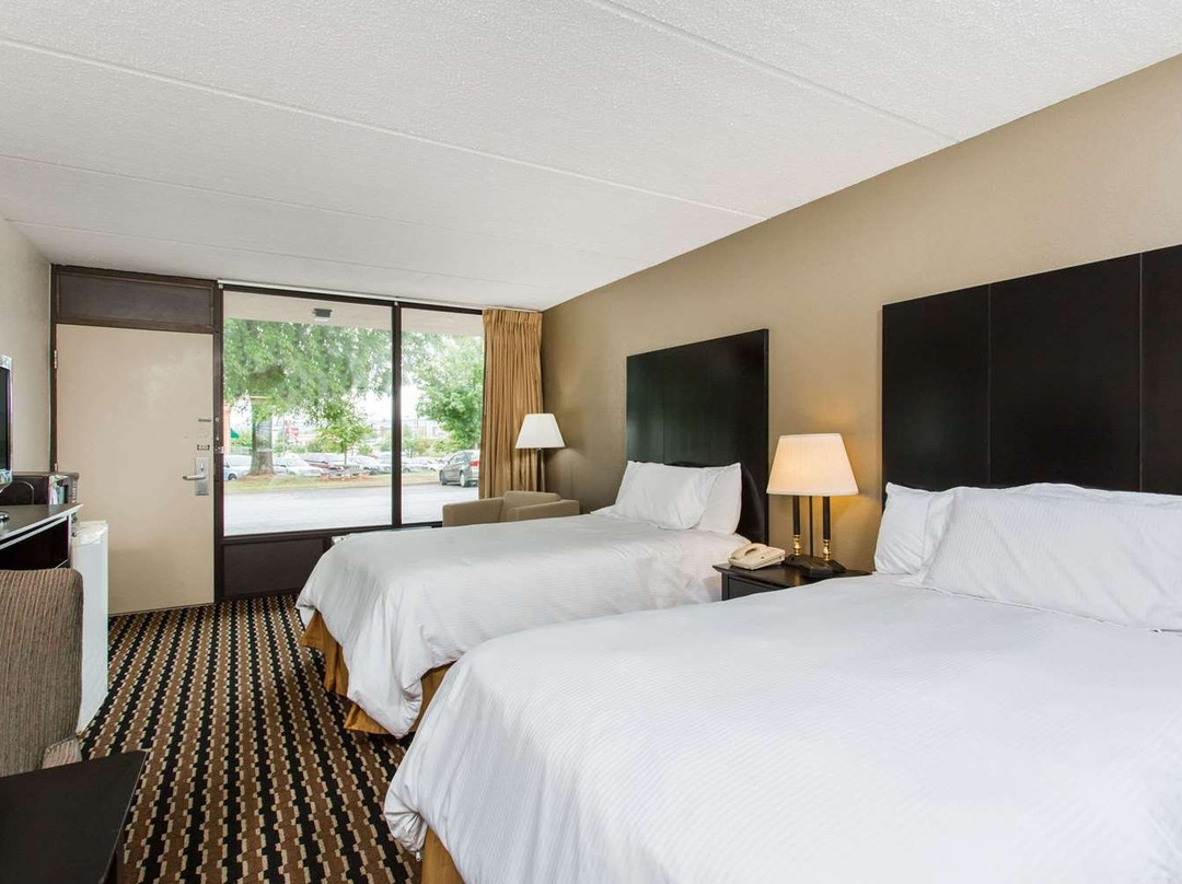 Quality Inn Near Speedway主图