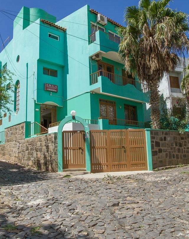 阿尔拉住宅酒店主图