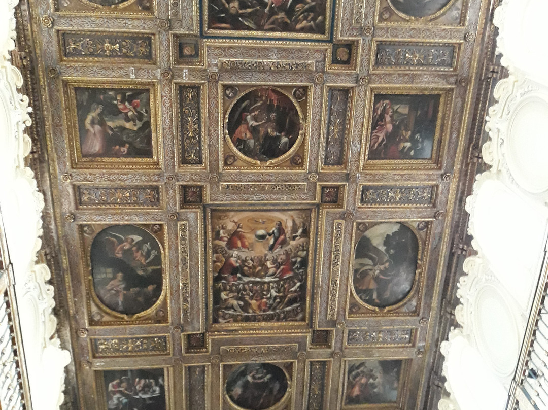 Collegiata San Michele Arcangelo-Solofra必去景点