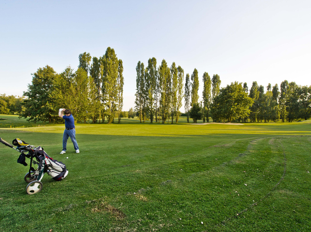 Golf Club Cavaglià-Cavaglia必去景点