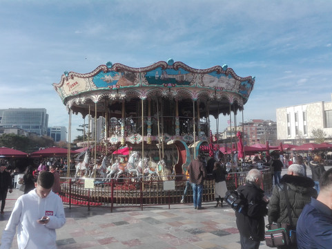 Attractive Albania-地拉那必去景点