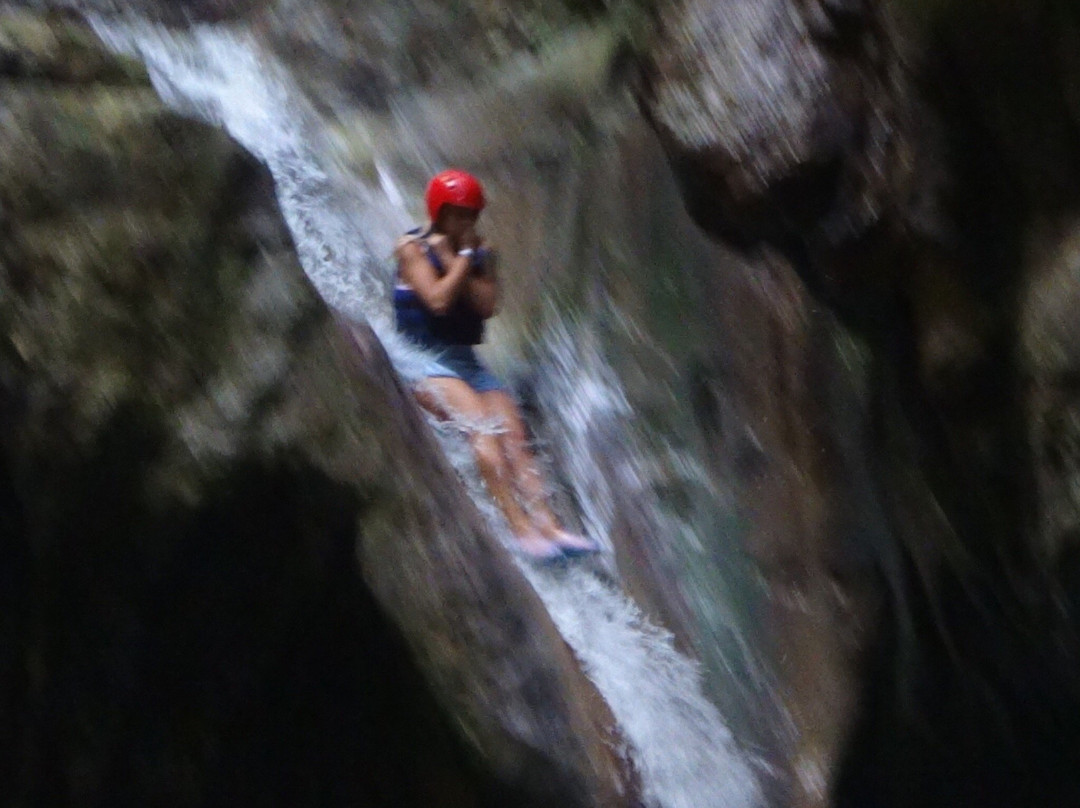 27 Waterfalls of Damajagua景点图片