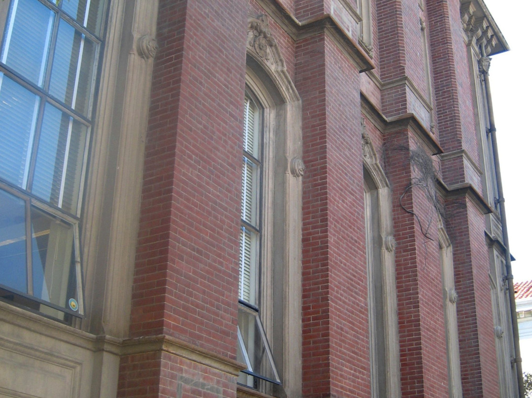 South Hall-伯克利必去景点