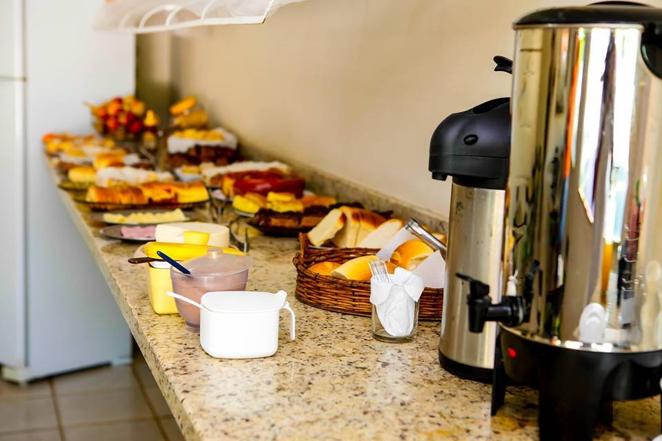 Hotel Oliveira主图