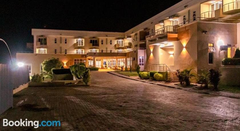 Golden Alpine Hotel & Resort