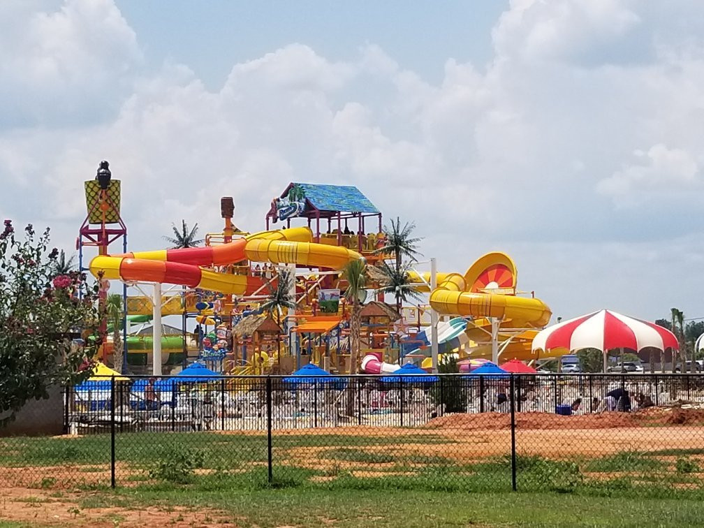 Rigby's Entertainment Complex-华纳罗宾斯必去景点