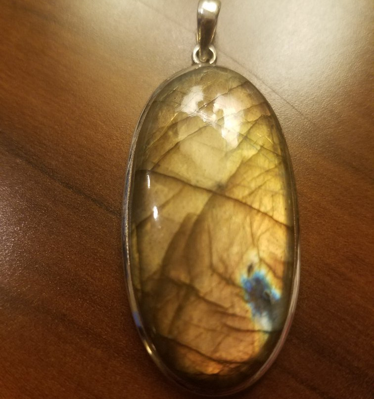 Golden Rock Shop Co.景点图片