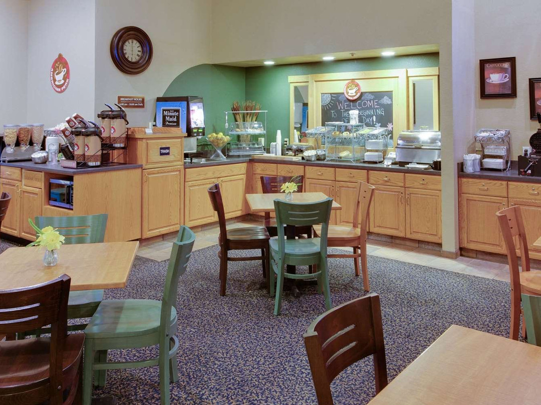 AmericInn by Wyndham Griswold主图