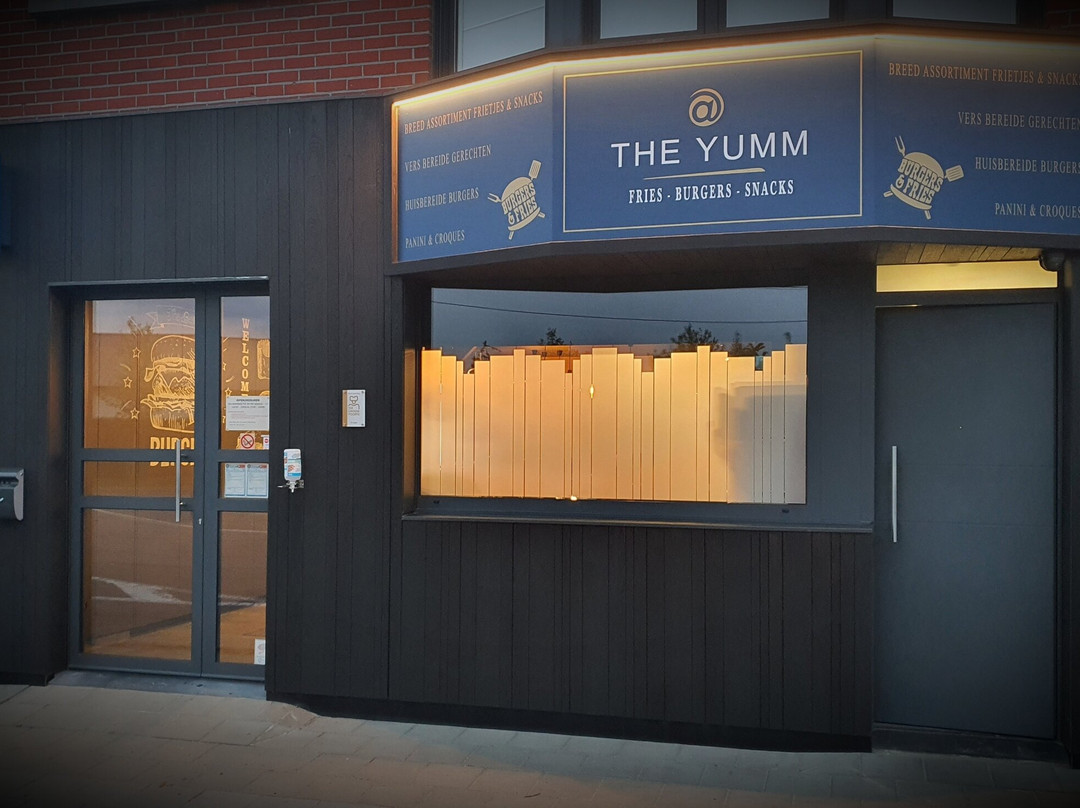 Zwevezele餐馆和美食-Frituur/eethuis @ The Yumm