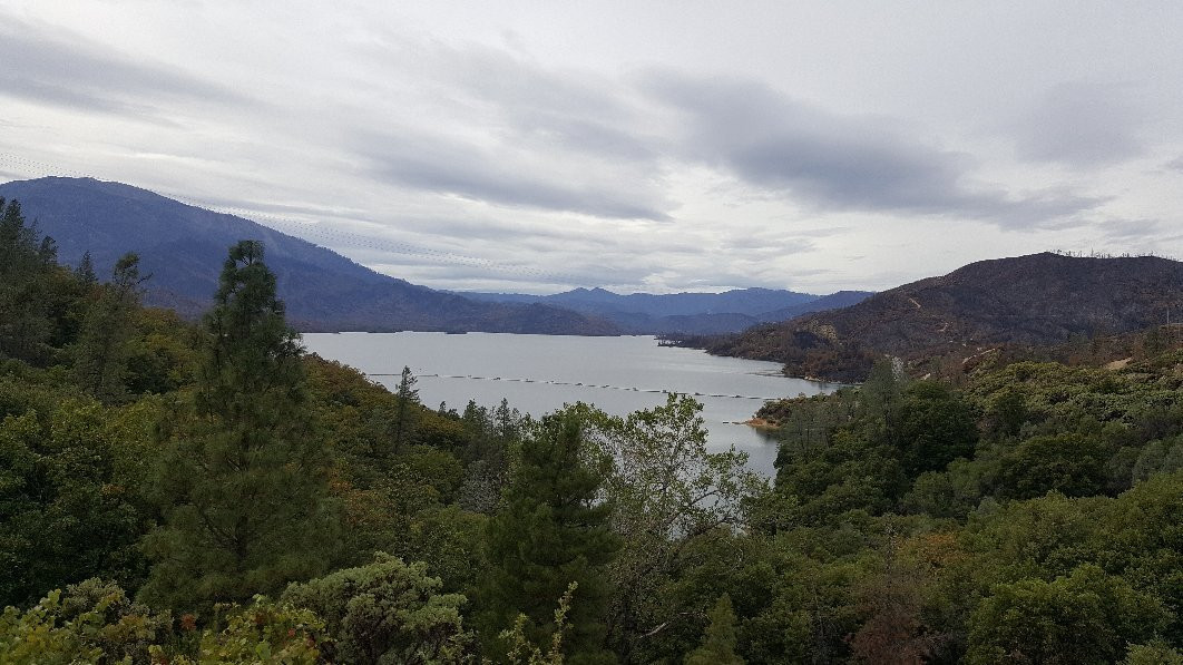 Whiskeytown Lake景点图片