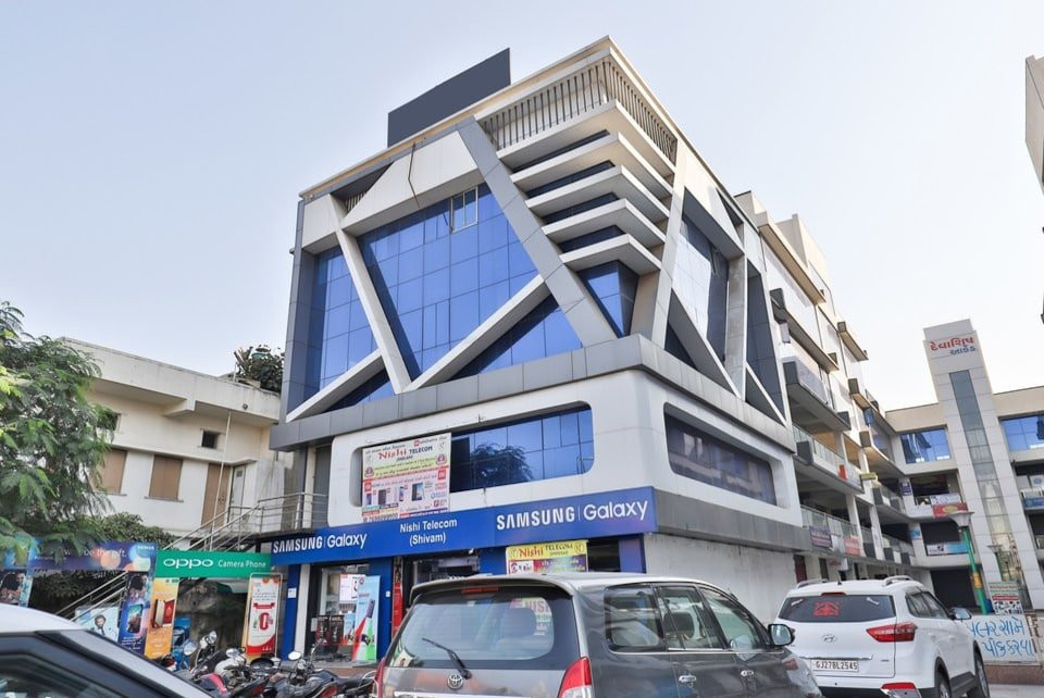 OYO 11557 Hotel Maharaja Palace主图