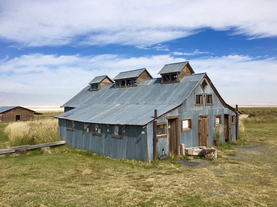 Summer Lake Hot Springs主图