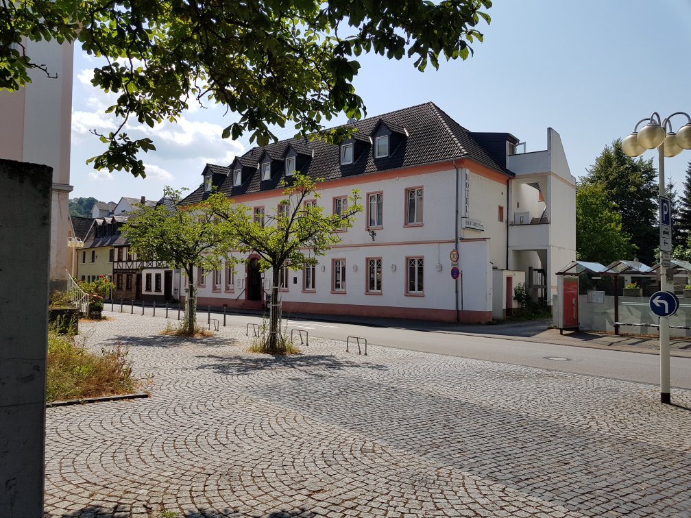 Hotel Weisses Ross-官方