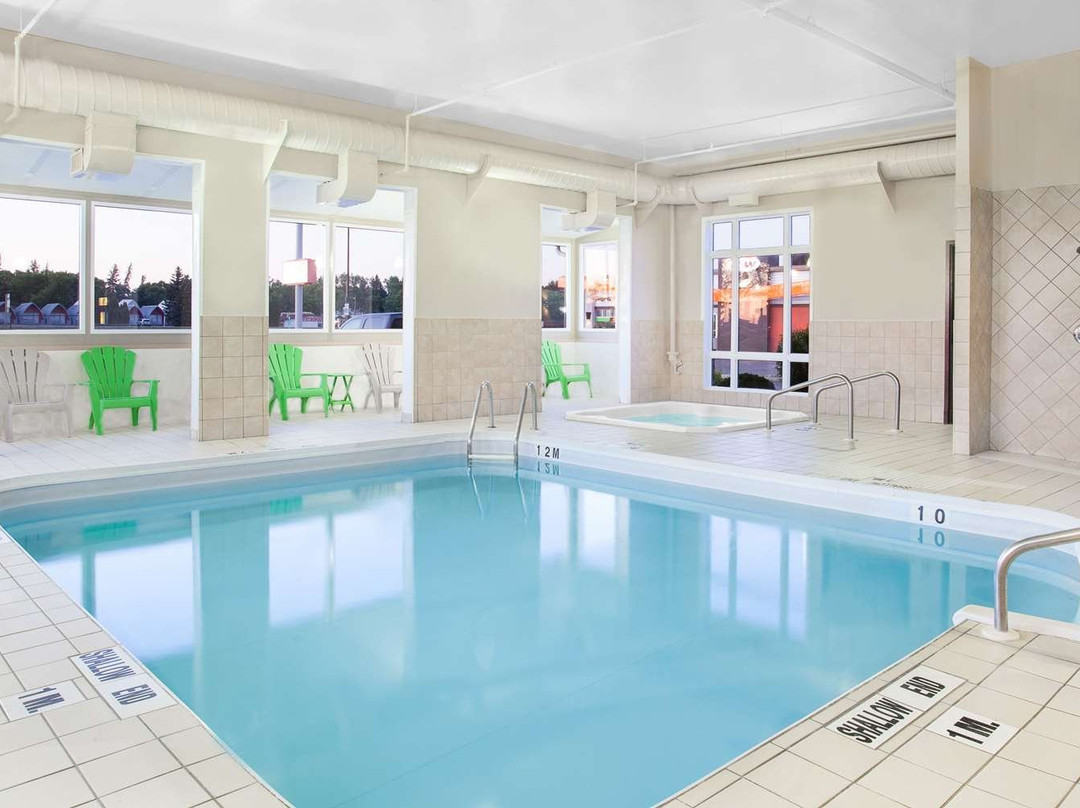 Super 8 by Wyndham Brandon MB主图