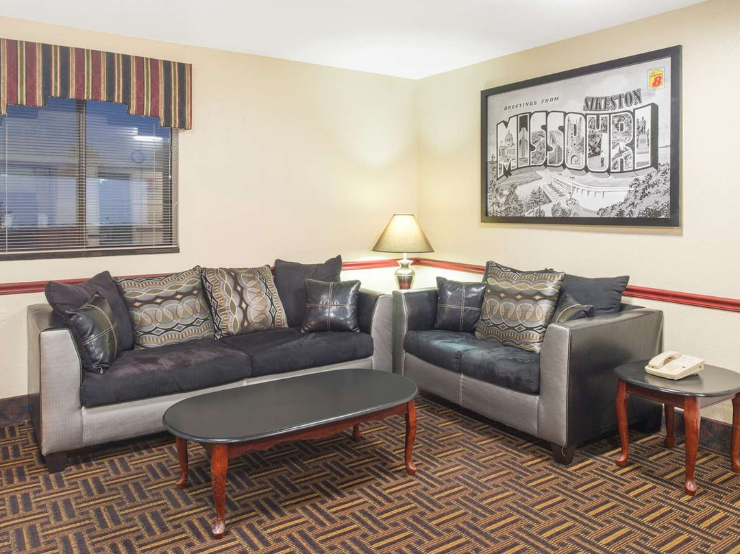 Super 8 by Wyndham Sikeston/Miner Area主图