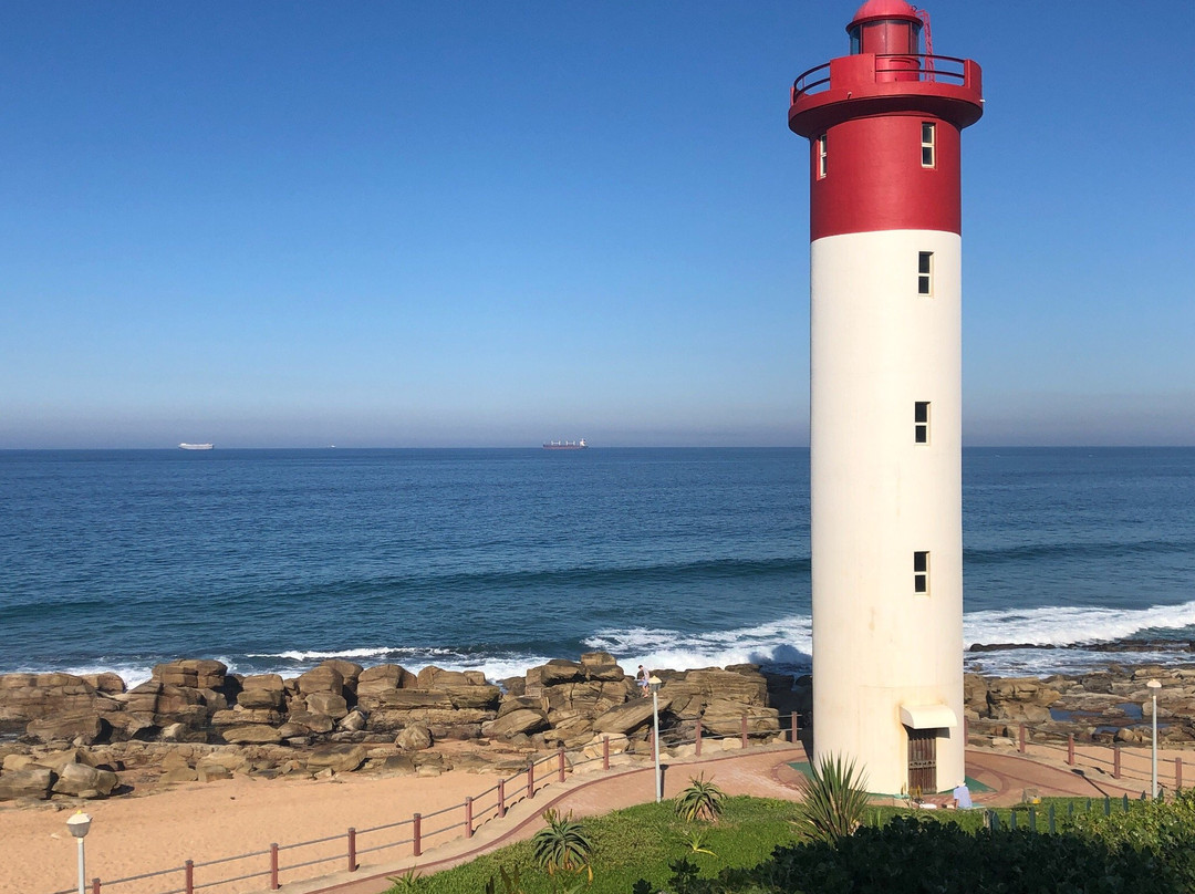 Beside Still Waters Boutique Hotel主图