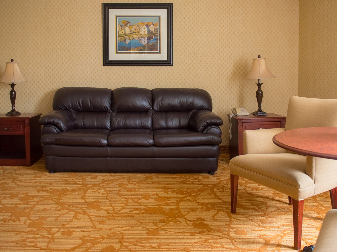 Marystown Hotel & Convention Centre主图