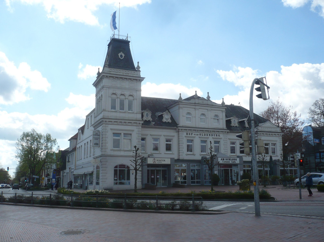 Sagenbrunnen-Jever必去景点