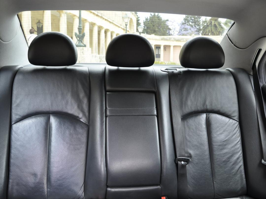 Corfu Taxi. Net-科孚市必去景点