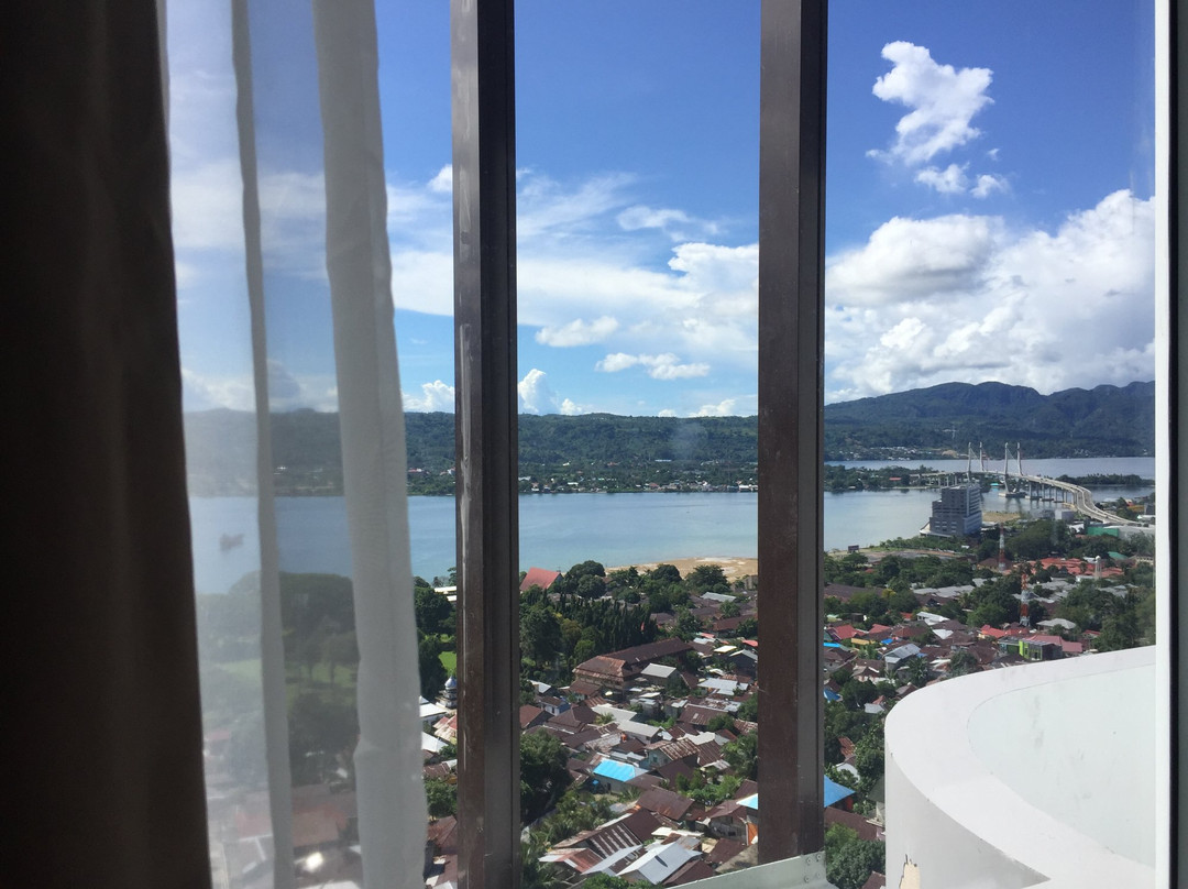 Hotel Santika Premiere Ambon主图