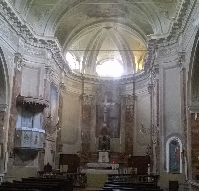 Chiesa di San Lorenzo-Camino必去景点