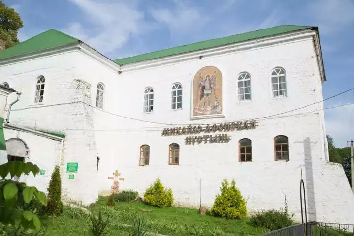 St. Michael's Monastery景点图片