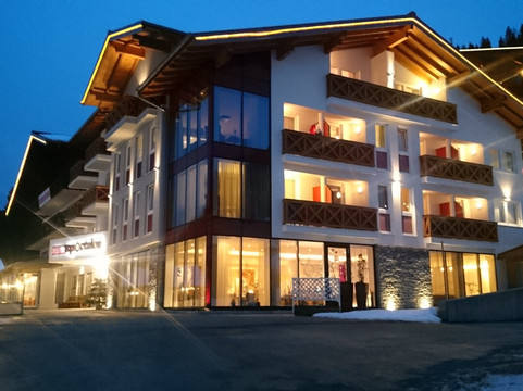 Zauchensee酒店住宿-Hotel Sportalmmm