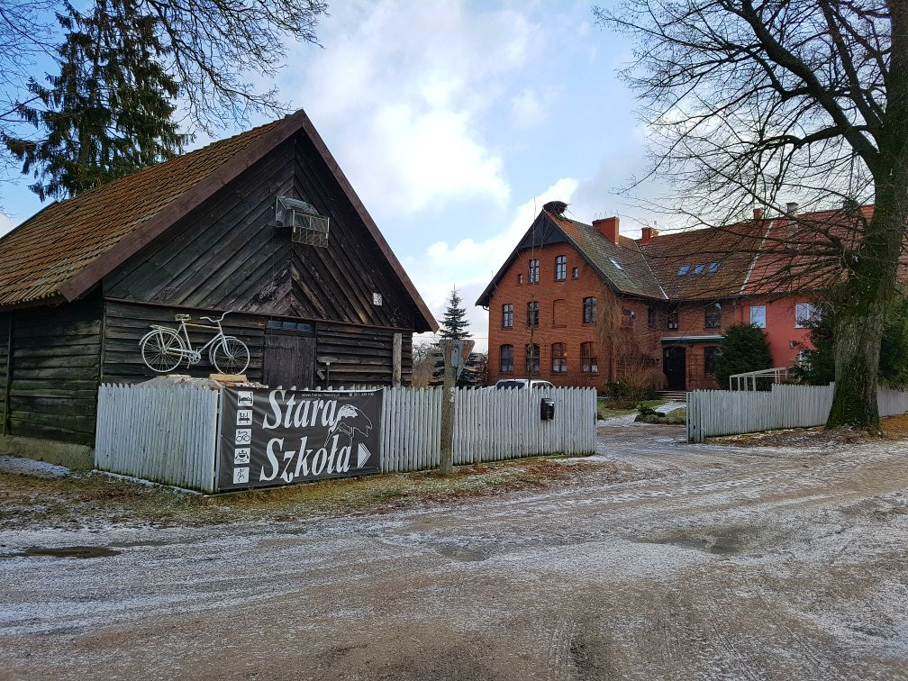 Stara Szkola w Harszu主图