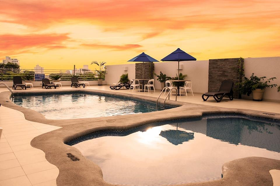 巴兰基亚凡尔赛豪生国际酒店主图