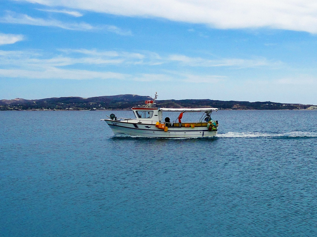 Milos Fishing Trip-Adamas必去景点