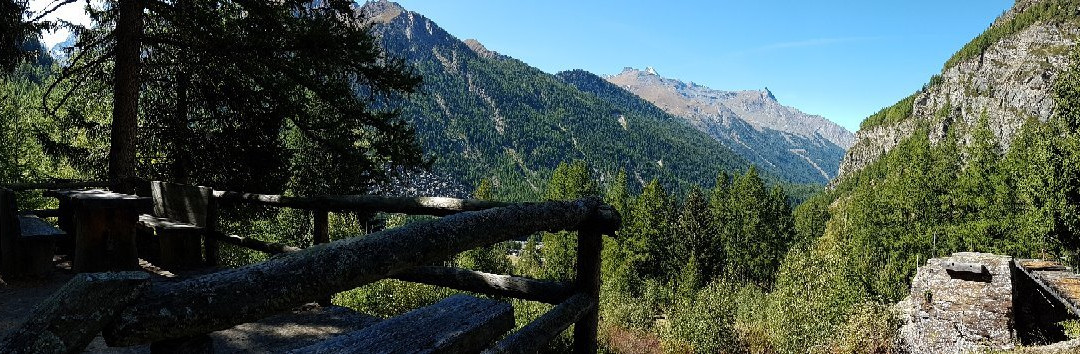 Montseuc Belvedere Sentiero natura景点图片