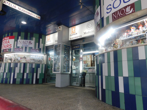 Filatelia Numismática Madeira-沙尔必去景点