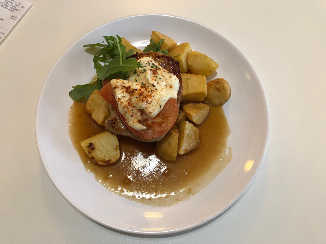 Bistro naproti