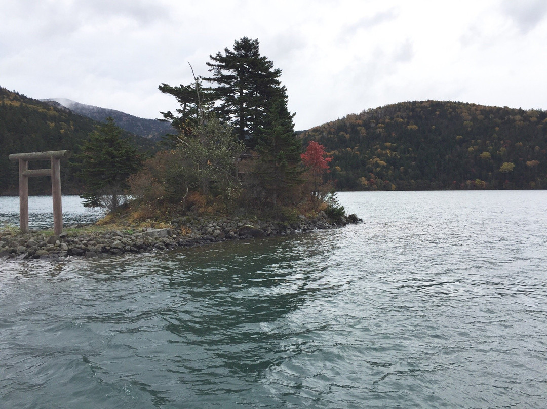 Lake Shikaribetsu Tour Boat-鹿追町必去景点