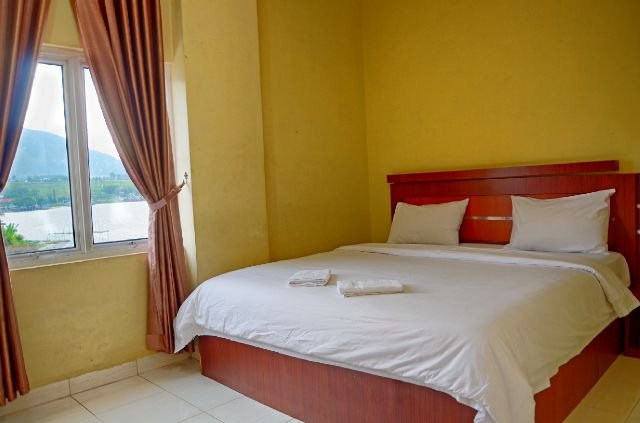 Nabasa Hotel Balige主图