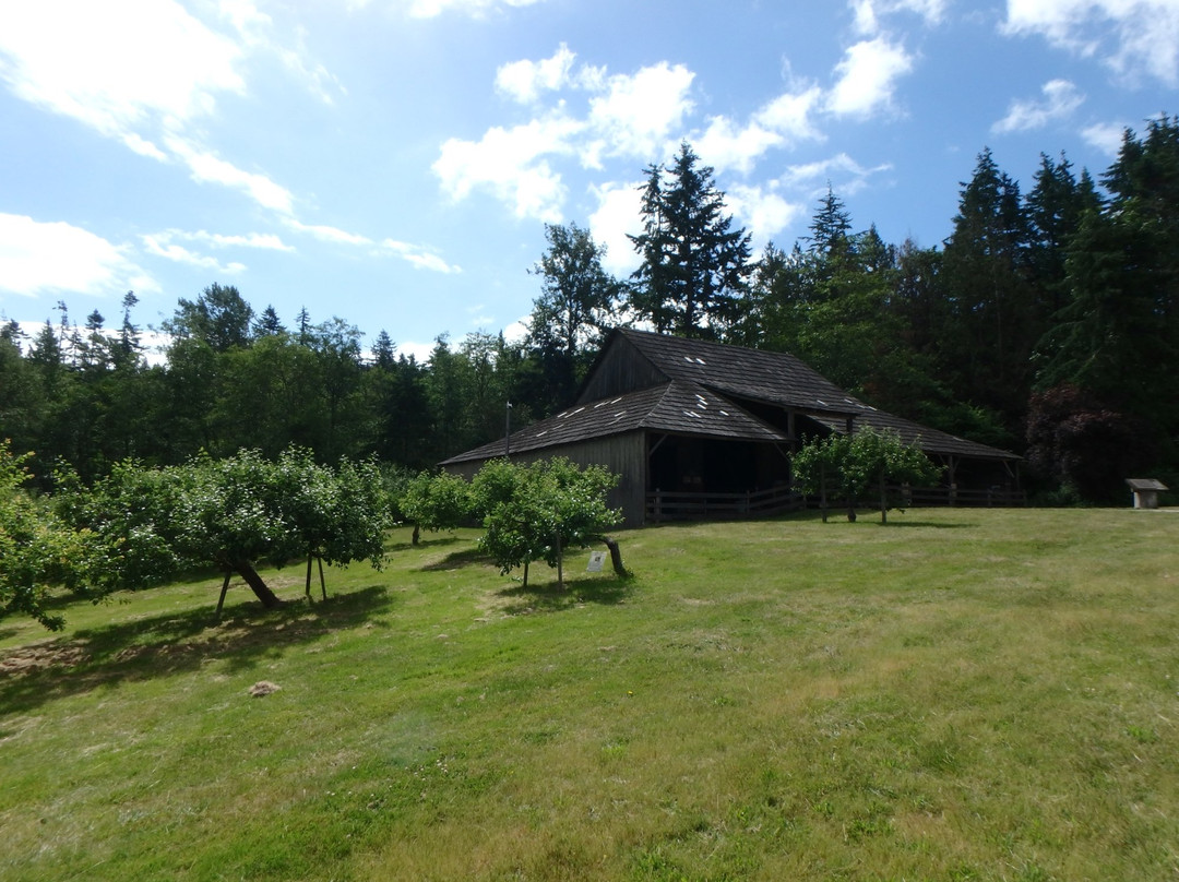 Historic Stewart Farm景点图片