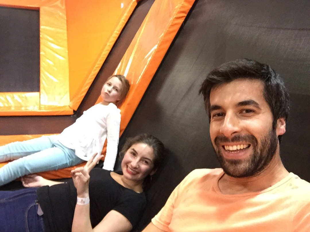 RedKids Trampoline Park景点图片