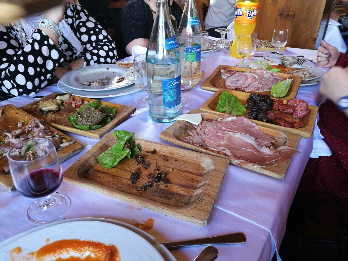 安娜伊卢卡故居旅馆-官方