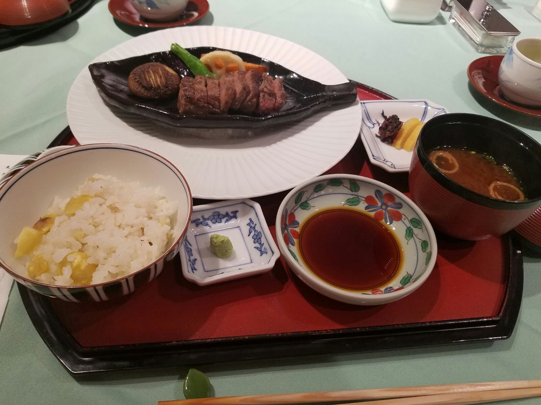 大和屋 三玄 日本橋店