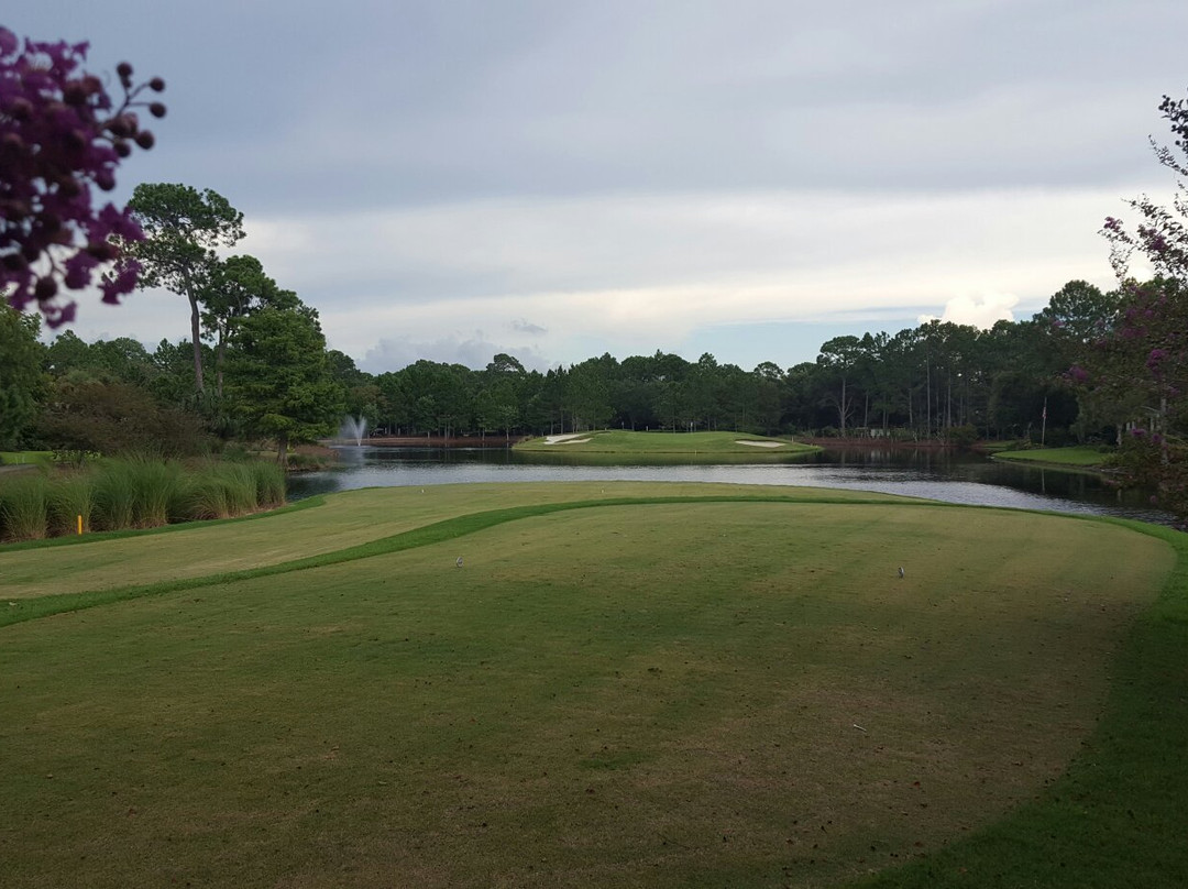 Raven Golf Club景点图片