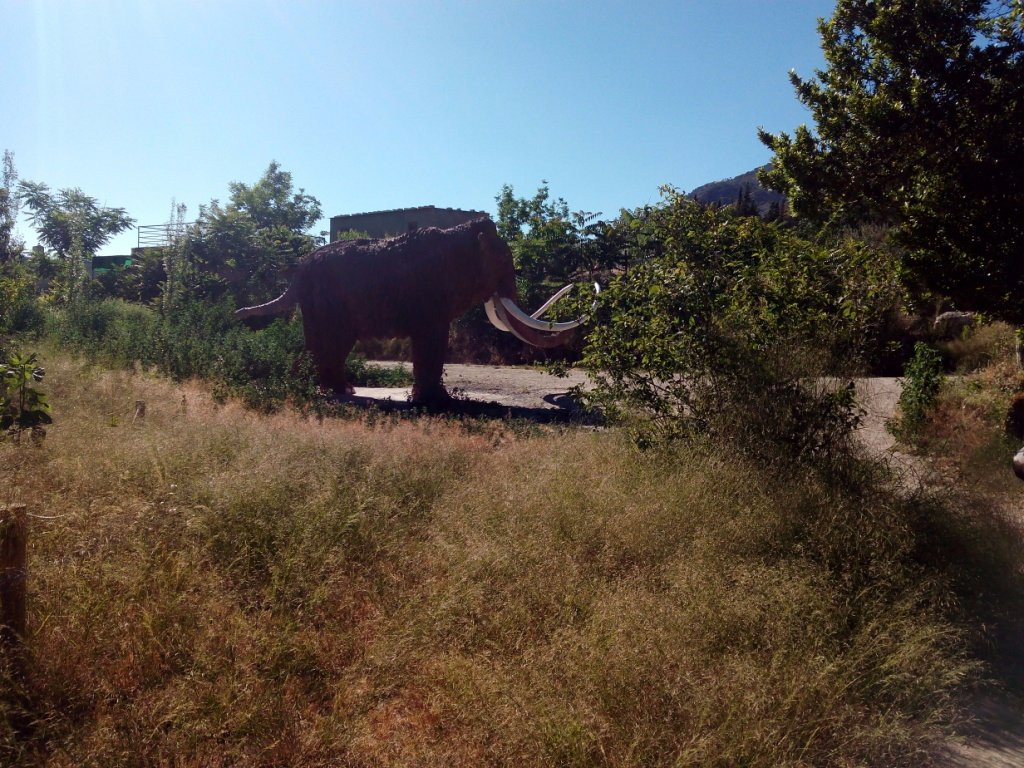 Aula de la Naturaleza el Aguadero-Padul必去景点