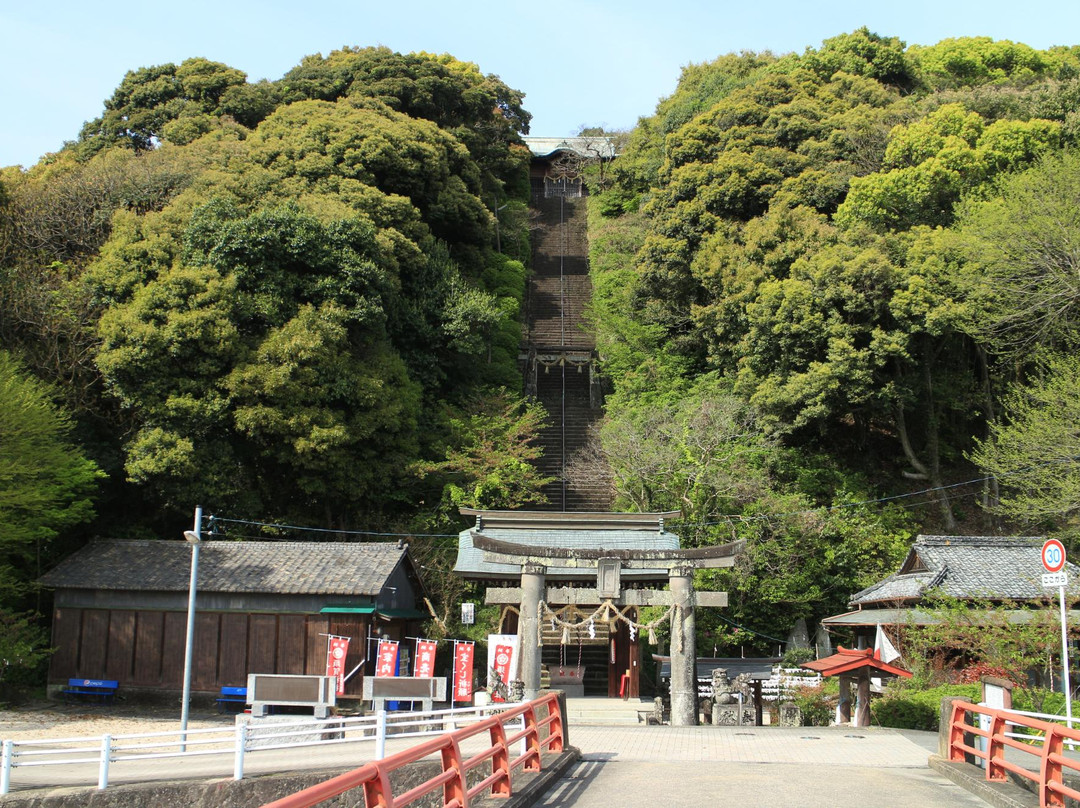Suga Shrine-小城市必去景点