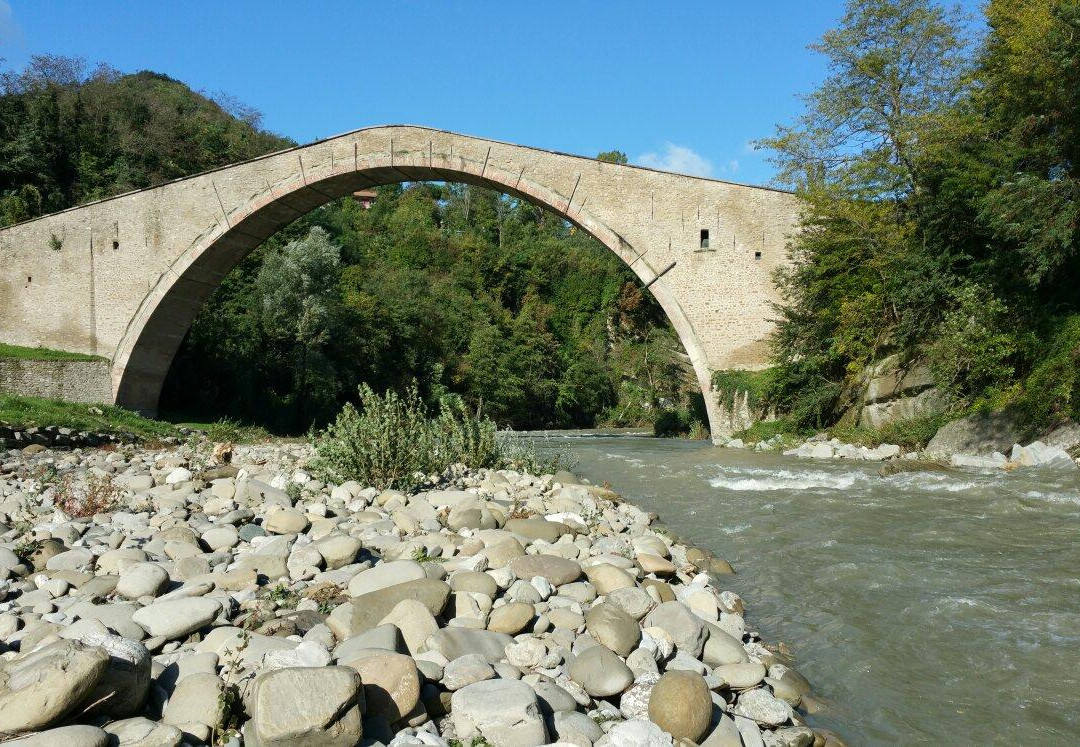 Ponte Alidosi (ponte rinascimentale a Schiena d'Asino)景点图片
