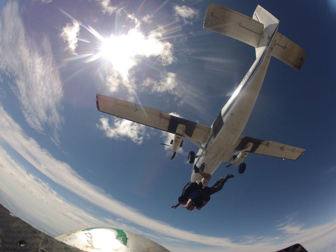 Parachute Center-Acampo必去景点