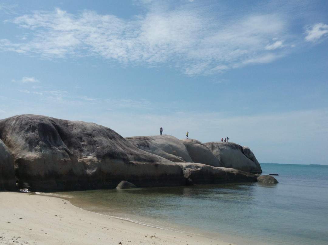 Penyabong Beach-勿里洞岛必去景点